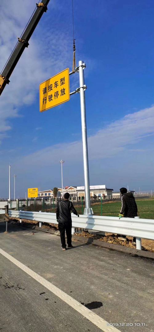 1637899726213394 (1).jpg